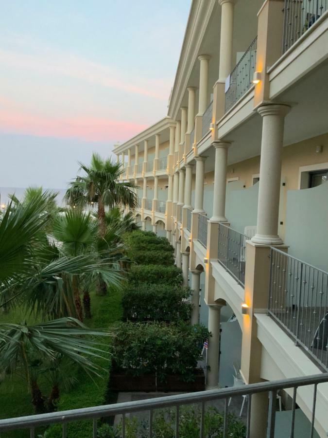 Grand Hotel Balestrieri Torre Melissa Exterior foto